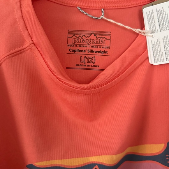 NWT Patagonia Capilene UPF Cool Silkweight Long Sleeve Shirt, Foxy Fitz - Picture 9 of 10
